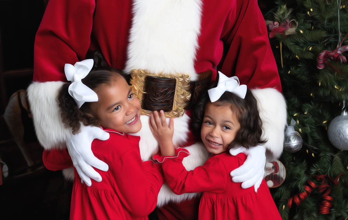 magical memories being created during The Upstate Santa Experience and captured by Taylor Johnson Photography in Spartanburg, South Carolina